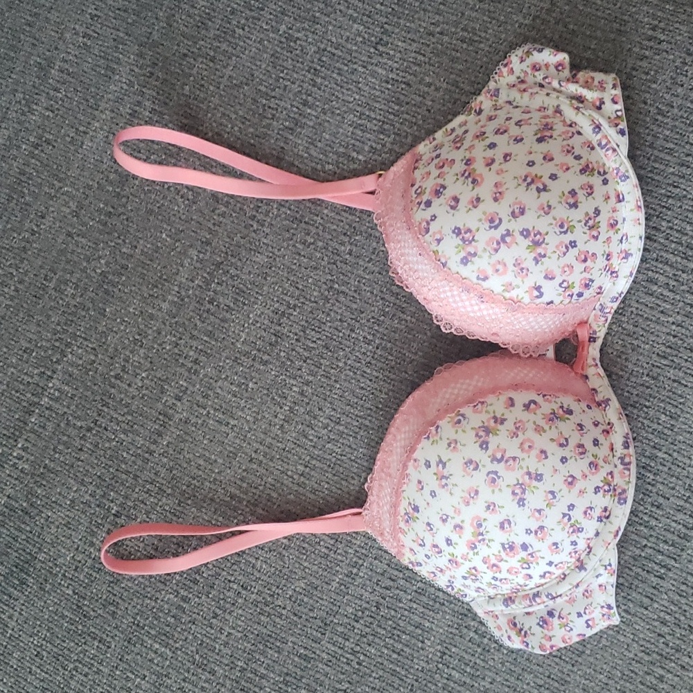 CK push-up bra